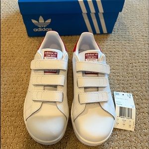 Children’s Adidas Sam Smiths